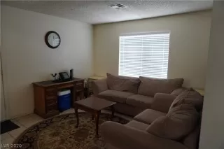 Photo #6: 2219815 Listing 