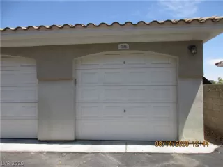 Photo #2: 2219818 Listing