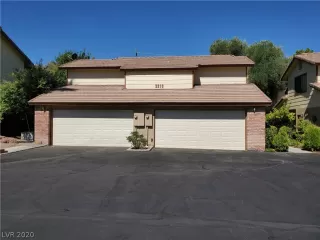 Photo #3: 2219819 Listing 