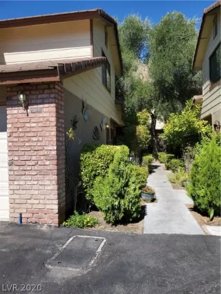 Photo #4: 2219819 Listing 