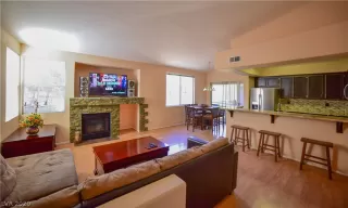 Photo #3: 2219856 Listing 