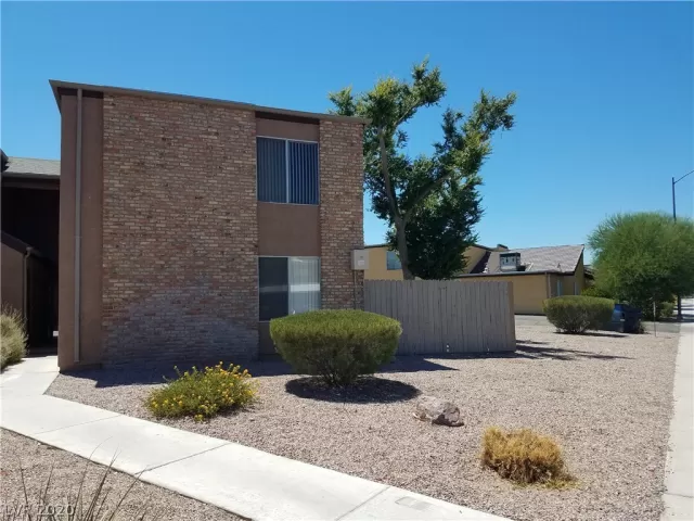 MLS: 2219866 Condo For Sale