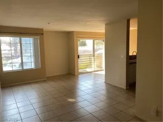 Photo #1: 2219876 Listing