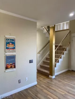 Photo #6: 2219903 Listing 