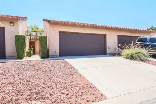 Photo #3: 2219909 Listing