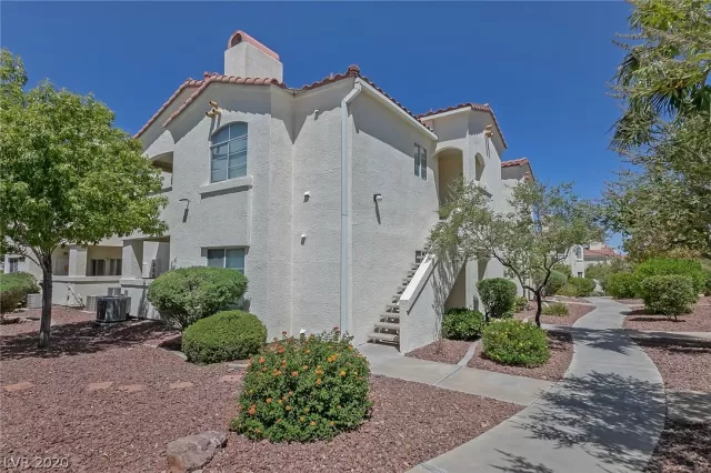 MLS: 2219916 Condo For Sale