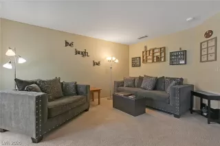 Photo #2: 2219916 Listing 