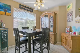 Photo #5: 2219916 Listing 