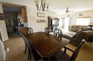 Photo #2: 2219970 Listing 