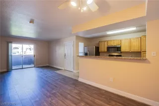 Photo #4: 2219991 Listing 