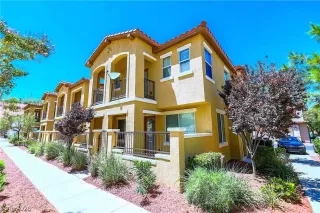 Photo #1: 2220128 Listing