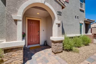 Photo #2: 2220134 Listing 