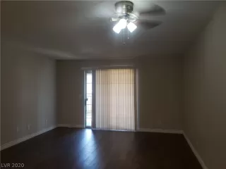 Photo #6: 2220193 Listing 