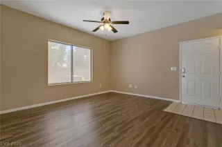 Photo #2: 2220234 Listing