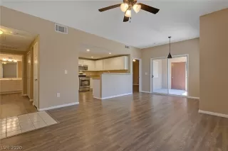 Photo #3: 2220234 Listing