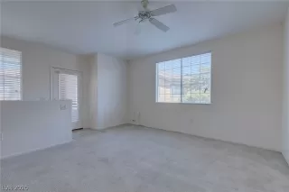 Photo #4: 2220268 Listing 