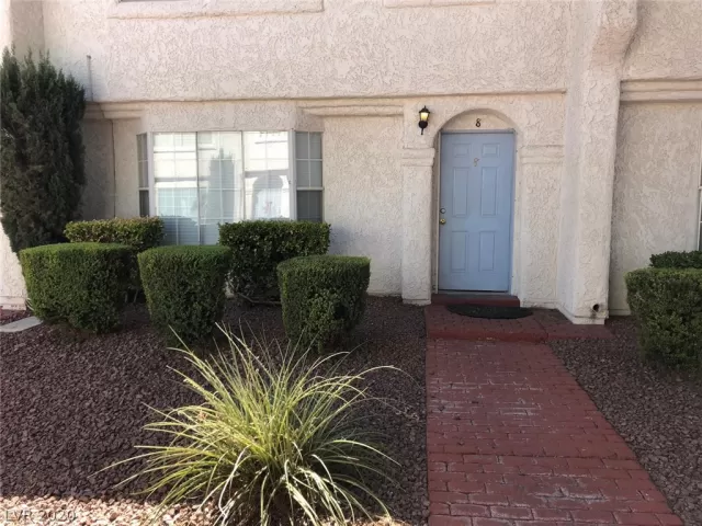 MLS: 2220286 Condo For Sale