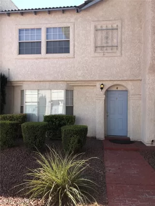 Photo #1: 2220286 Listing 