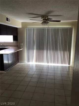 Photo #4: 2220286 Listing 