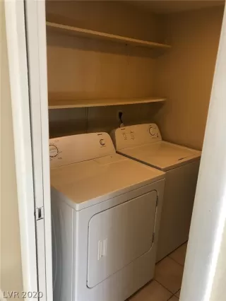 Photo #6: 2220286 Listing 