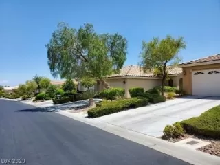 Photo #3: 2220303 Listing 