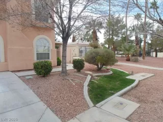 Photo #1: 2220322 Listing 