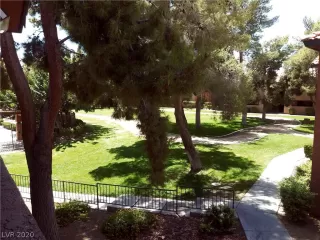 Photo #4: 2220385 Listing