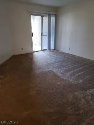 Photo #3: 2220397 Listing 