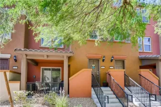 Photo #1: 2220425 Listing