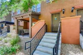 Photo #2: 2220425 Listing