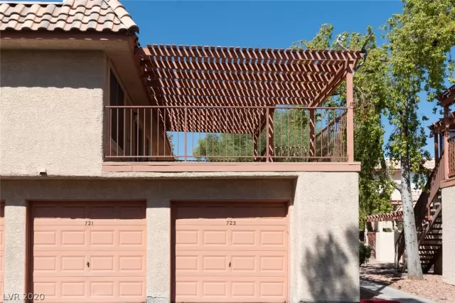MLS: 2220433 Condo For Sale