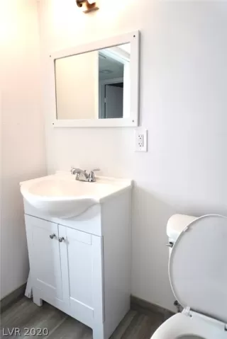 Photo #4: 2220464 Listing