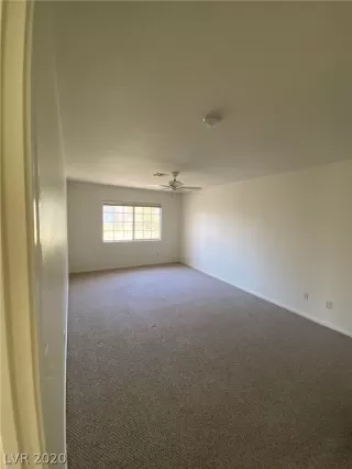 Photo #6: 2220492 Listing 