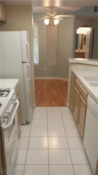 Photo #6: 2220512 Listing 