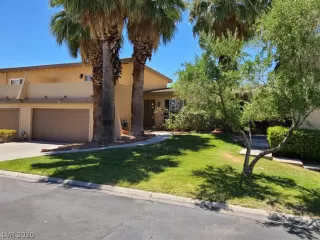 Photo #1: 2220551 Listing