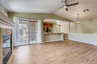 Photo #4: 2220584 Listing 