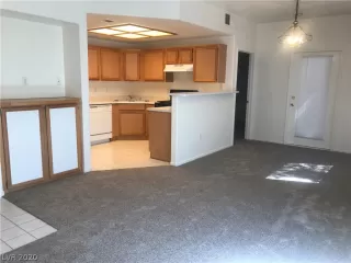 Photo #2: 2220601 Listing 