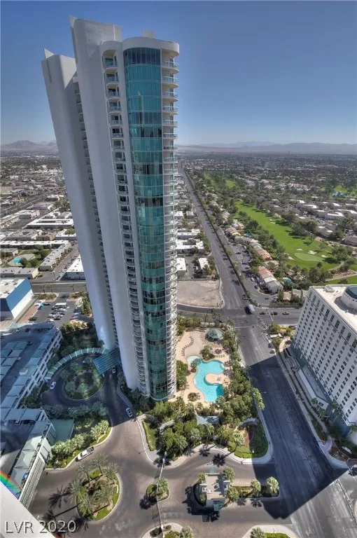 MLS: 2220672 Condo For Sale