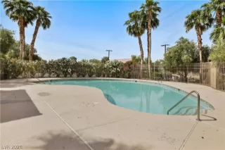 Photo #1: 2220673 Listing