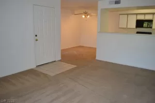 Photo #3: 2220702 Listing 