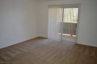 Photo #5: 2220702 Listing 