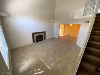 Photo #3: 2220736 Listing 