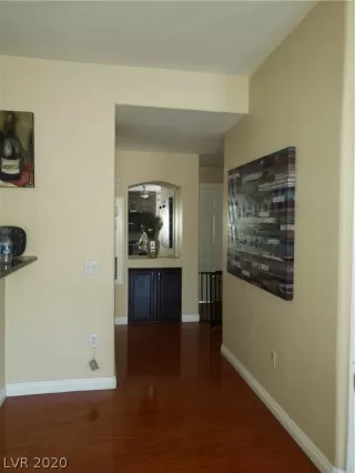 Photo #3: 2220742 Listing