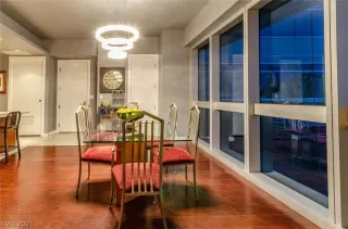 Photo #5: 2220787 Listing 