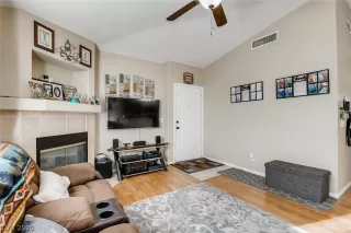 Photo #2: 2220813 Listing