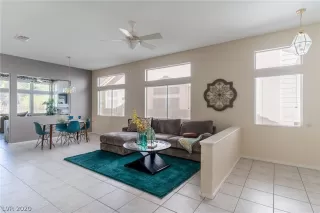 Photo #3: 2220839 Listing 