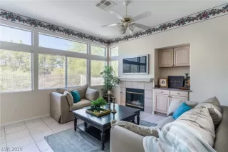 Photo #6: 2220839 Listing 