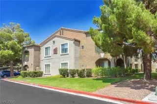 Photo #3: 2220884 Listing