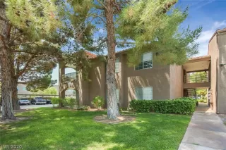 Photo #4: 2220884 Listing