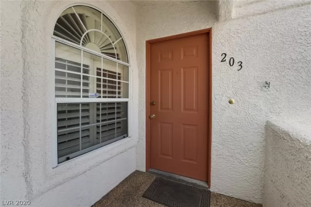 MLS: 2220929 Condo For Sale